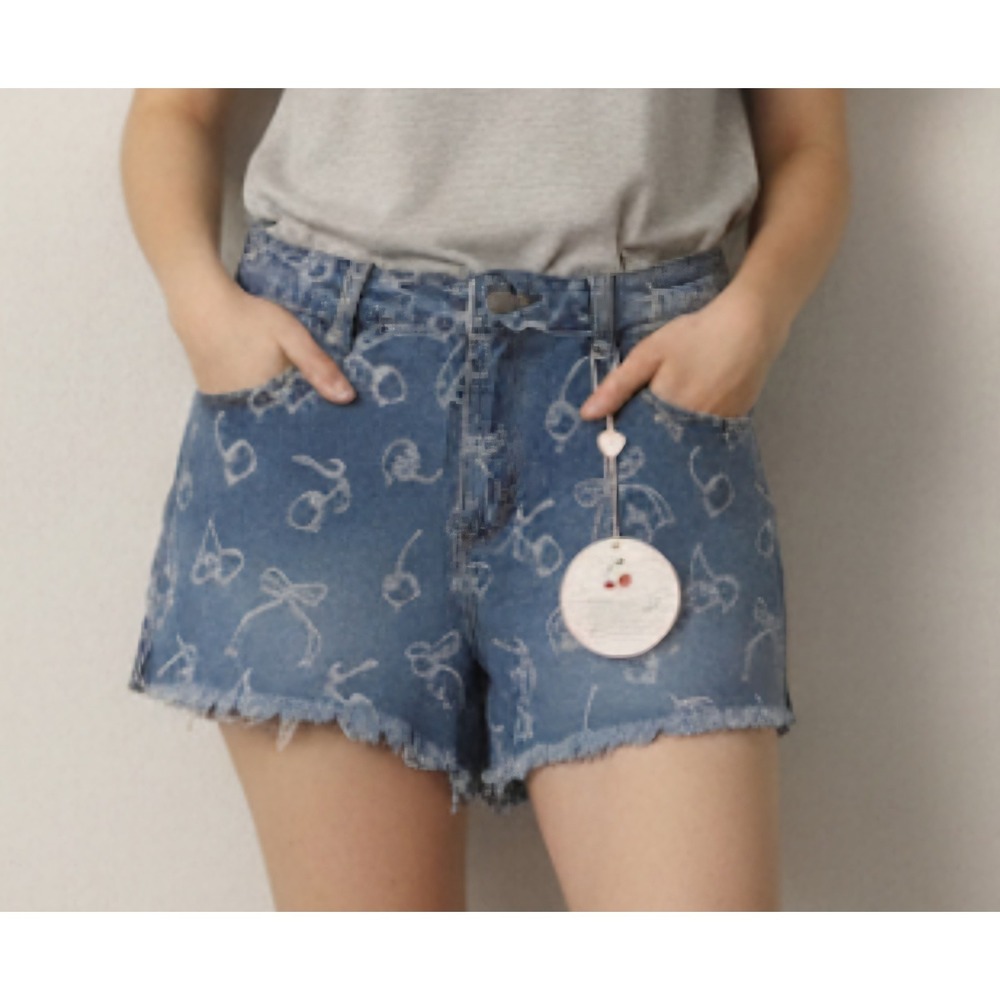 Project Rebel Women's Size 7 Cherry & Bows Print Cut Off Denim Shorts‎ 2" Inseam